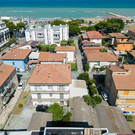 Aparthotel Leomare Martinsicuro