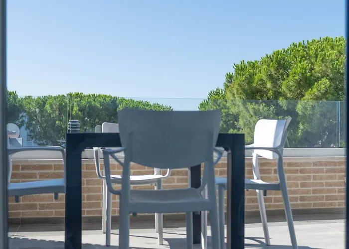 アパートホテル Leomare