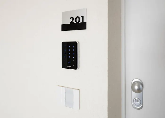 מלון דירות Leomare מרטינסיקורו