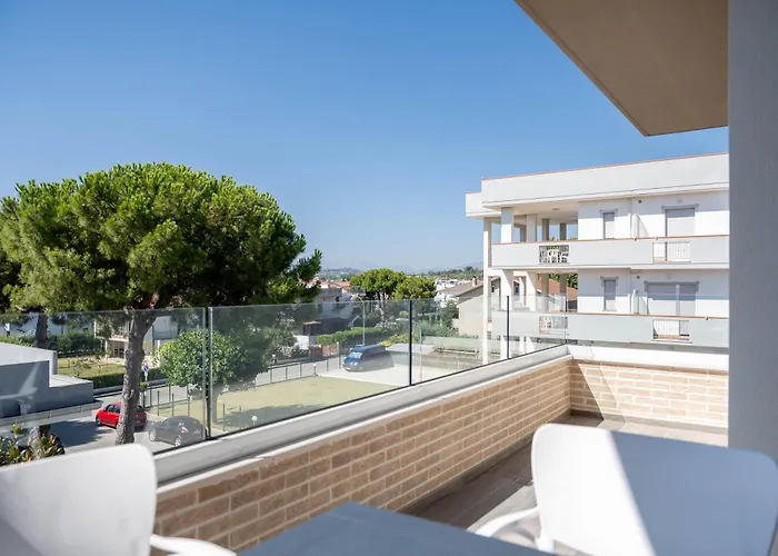 Leomare 4* מרטינסיקורו