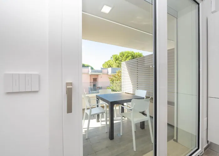 Leomare מלון דירות